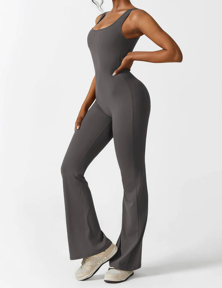 FEY | V-BACK FLARED JUMPSUIT